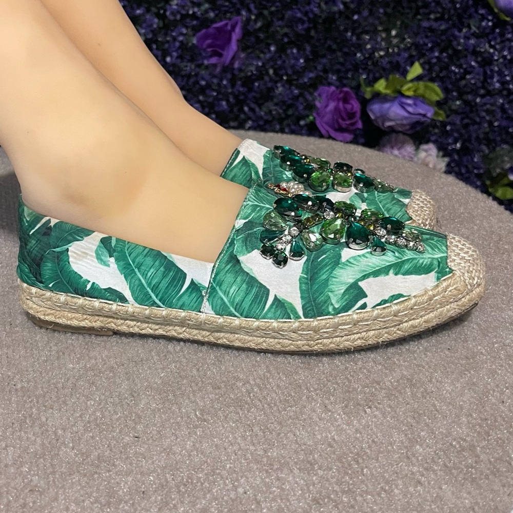 Chinese laundry espadrilles Sz 10